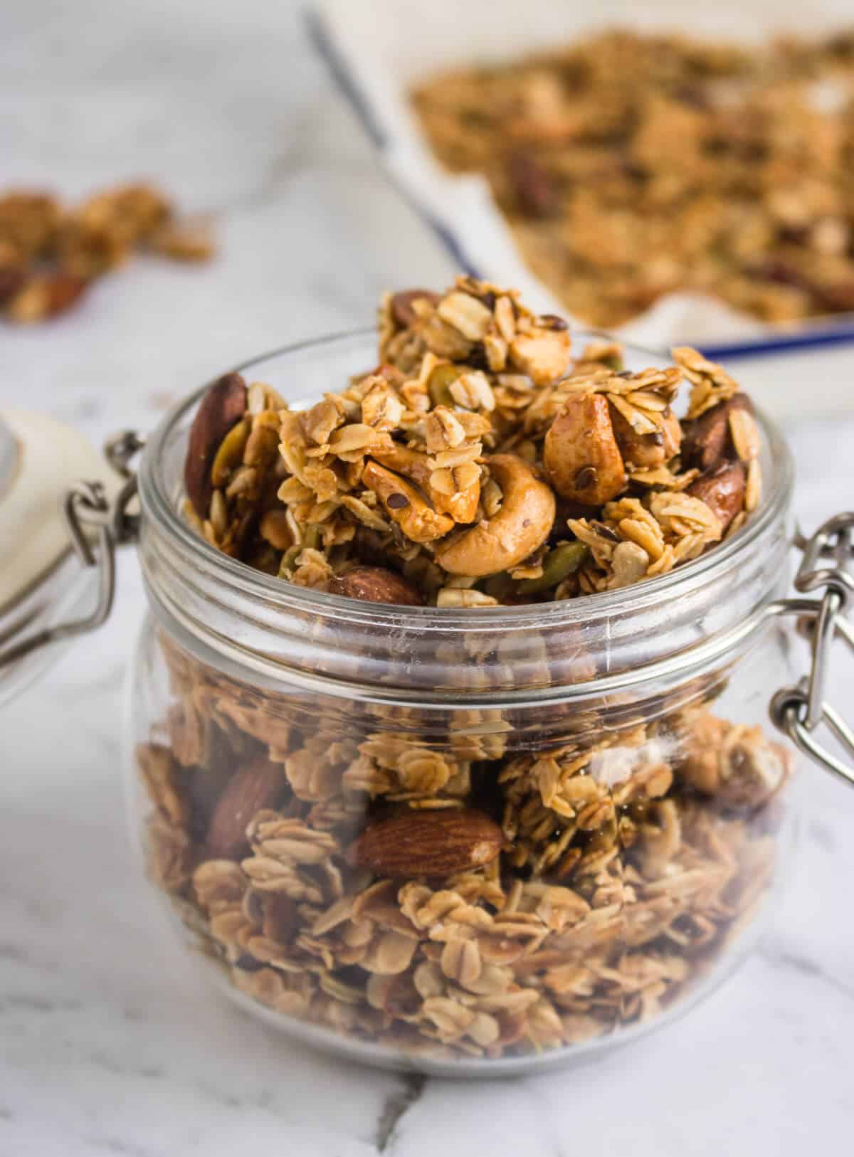 Healthy Granola Clusters - Cooking With Ayeh