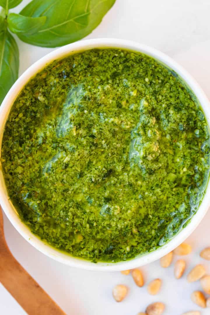 How to Make Pesto - Cooking With Ayeh