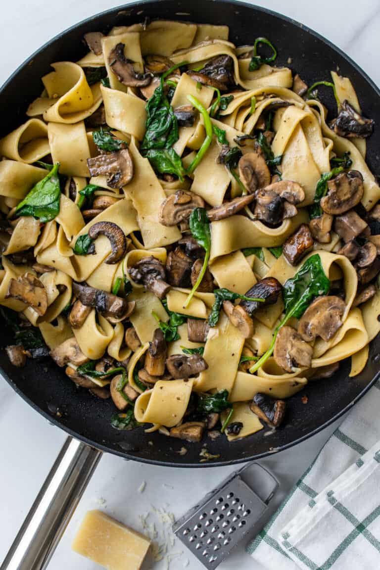 Pappardelle Pasta with Mushrooms - Cooking With Ayeh