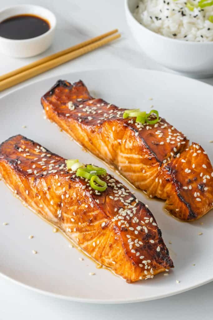 Teriyaki Salmon - Cooking With Ayeh