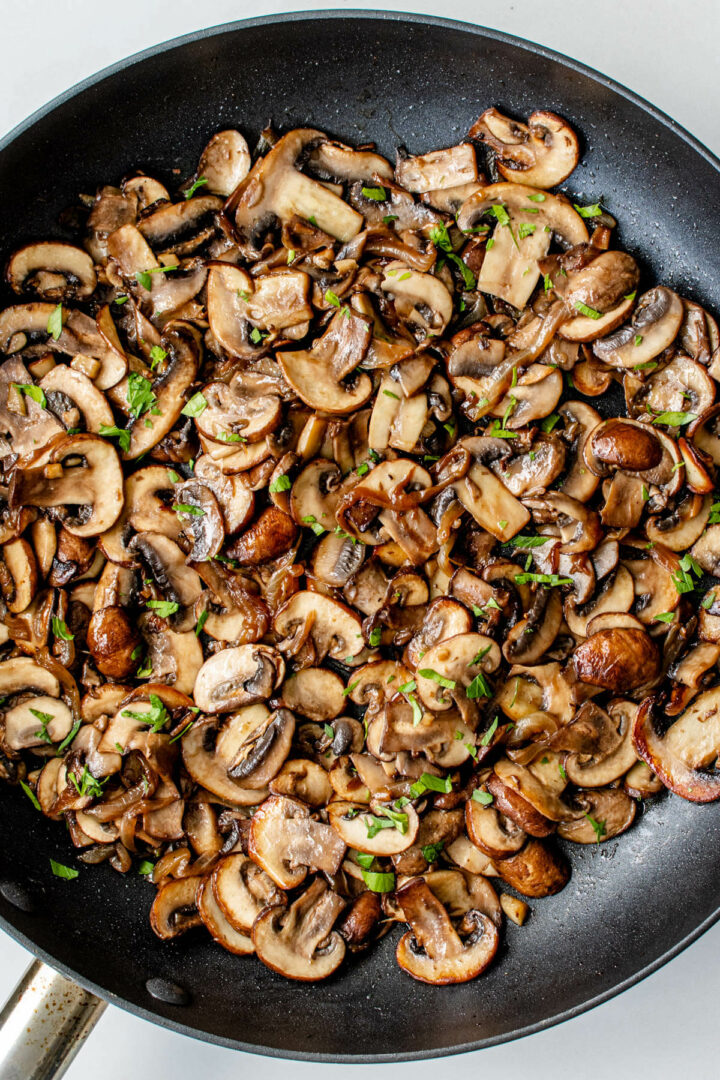 Sauteed Mushrooms and Onions - Cooking With Ayeh