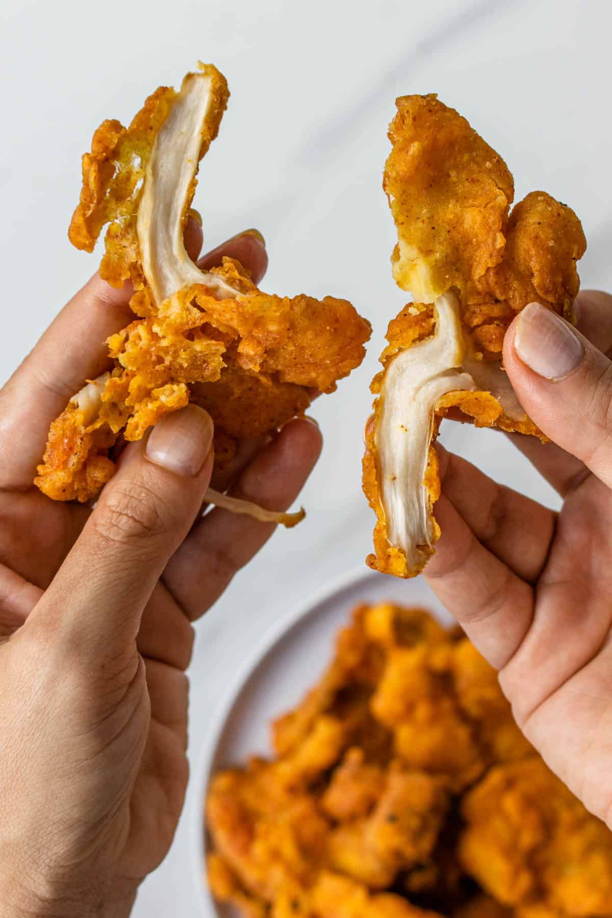 https://cookingwithayeh.com/wp-content/uploads/2022/03/Fried-Oyster-Mushrooms-Vegan-Fried-Chicken-04.jpg