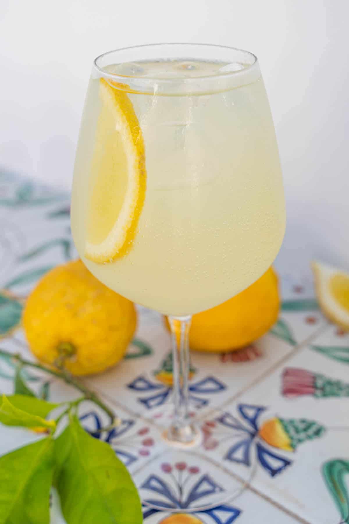 Glass of Limoncello Spritz with lemon