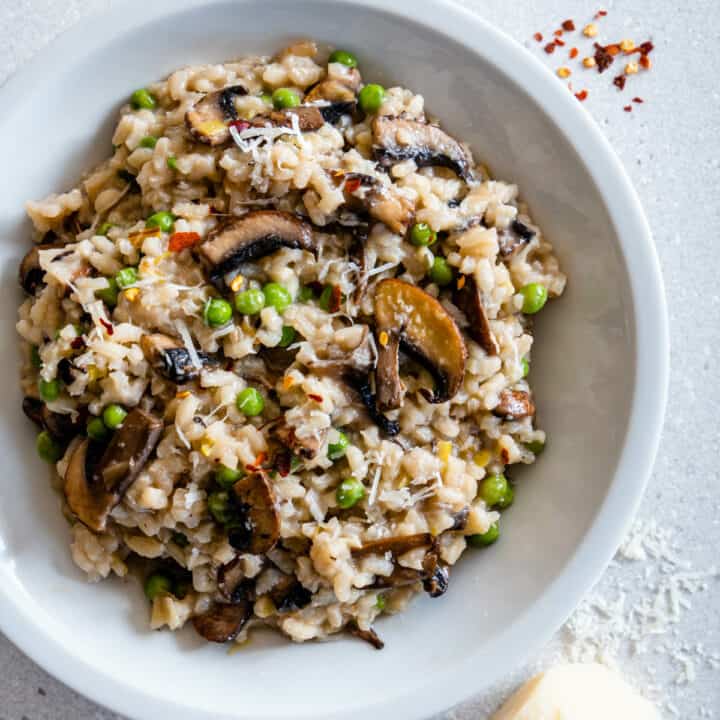 Mushroom and Pea Risotto (Easy One Pan) - Cooking With Ayeh