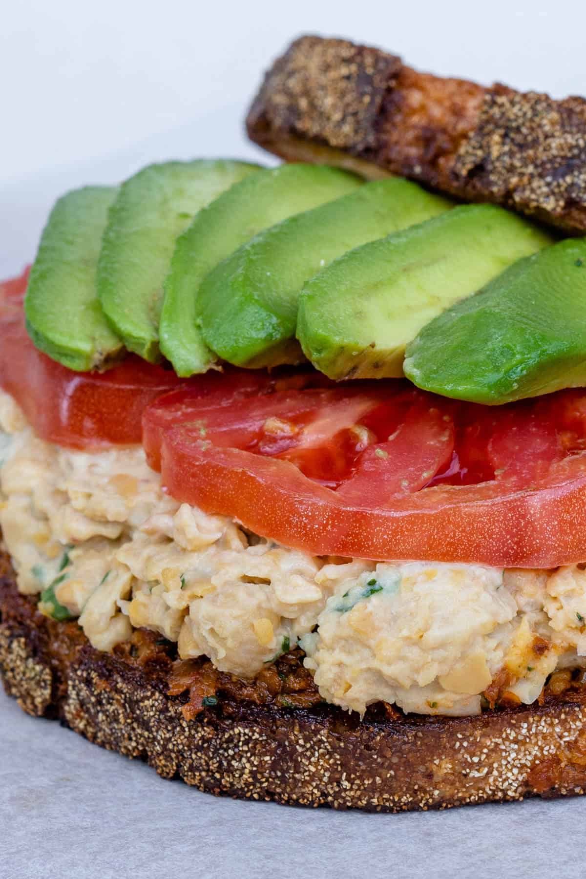 https://cookingwithayeh.com/wp-content/uploads/2023/03/Chickpea-Tuna-Salad-2.jpg