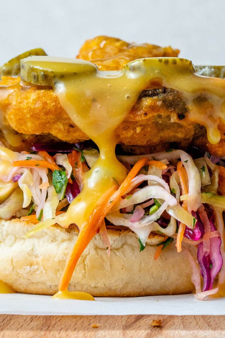 Vegan Chicken Sandwich (Fried & Crispy) Cooking With Ayeh