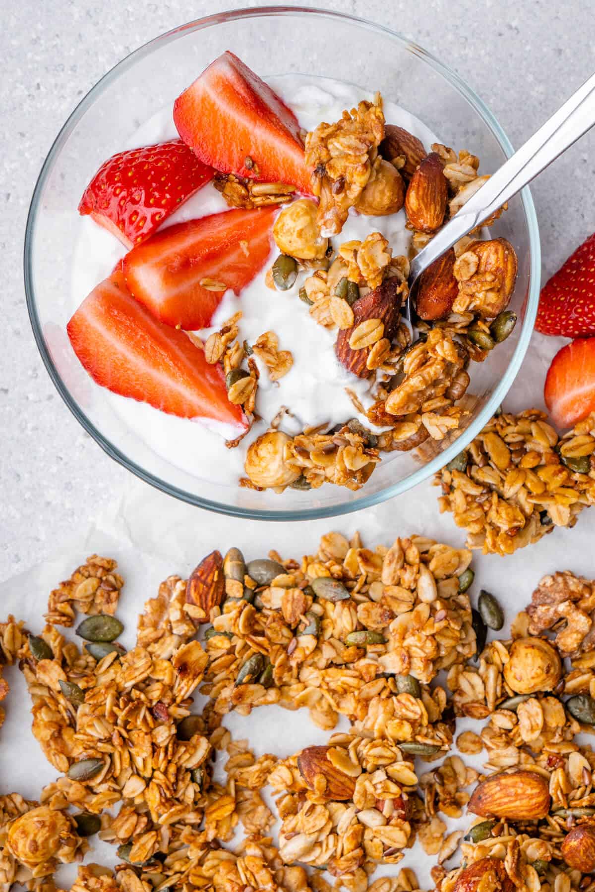 Yogurt bowl with strawberries and homemade granola