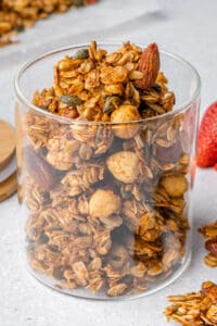 Healthy Homemade Granola (Clusters) - Cooking With Ayeh