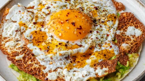 https://cookingwithayeh.com/wp-content/uploads/2023/08/Crispy-Feta-Fried-Eggs-SQ-1-480x270.jpg
