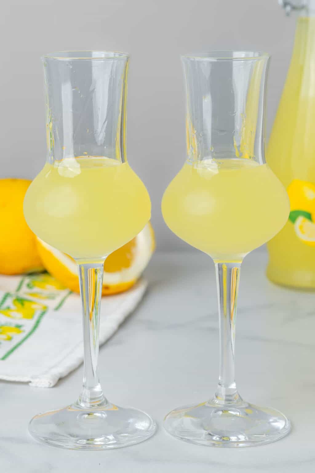 Limoncello Recipe (Authentic Italian with Easy Steps) - Cooking With Ayeh