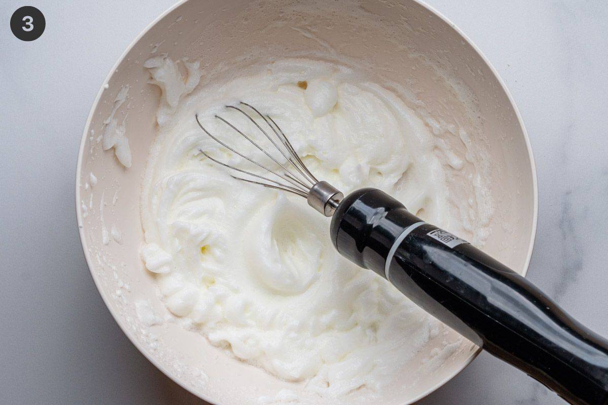 Whipped egg whites to form set peaks