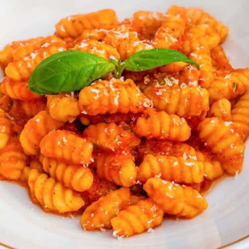 Gnocchetti Malloreddus with a tomato sauce