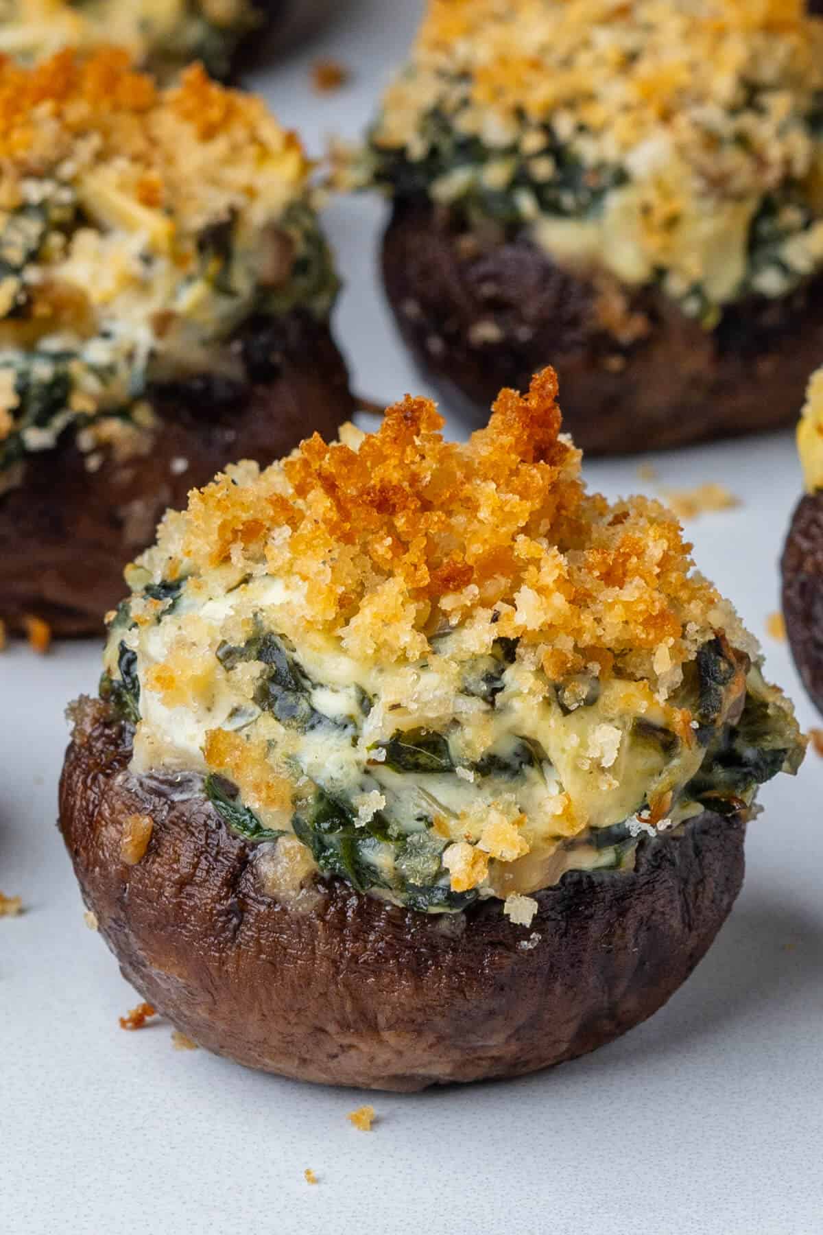 Stuffed mushrooms with spinach and aritchoke