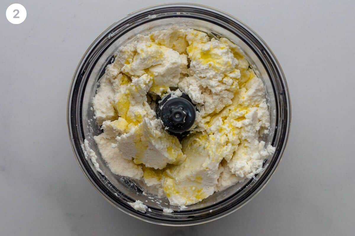 Ricotta and olive oil before being blended