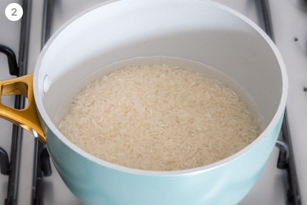 Water put in a pot with rice