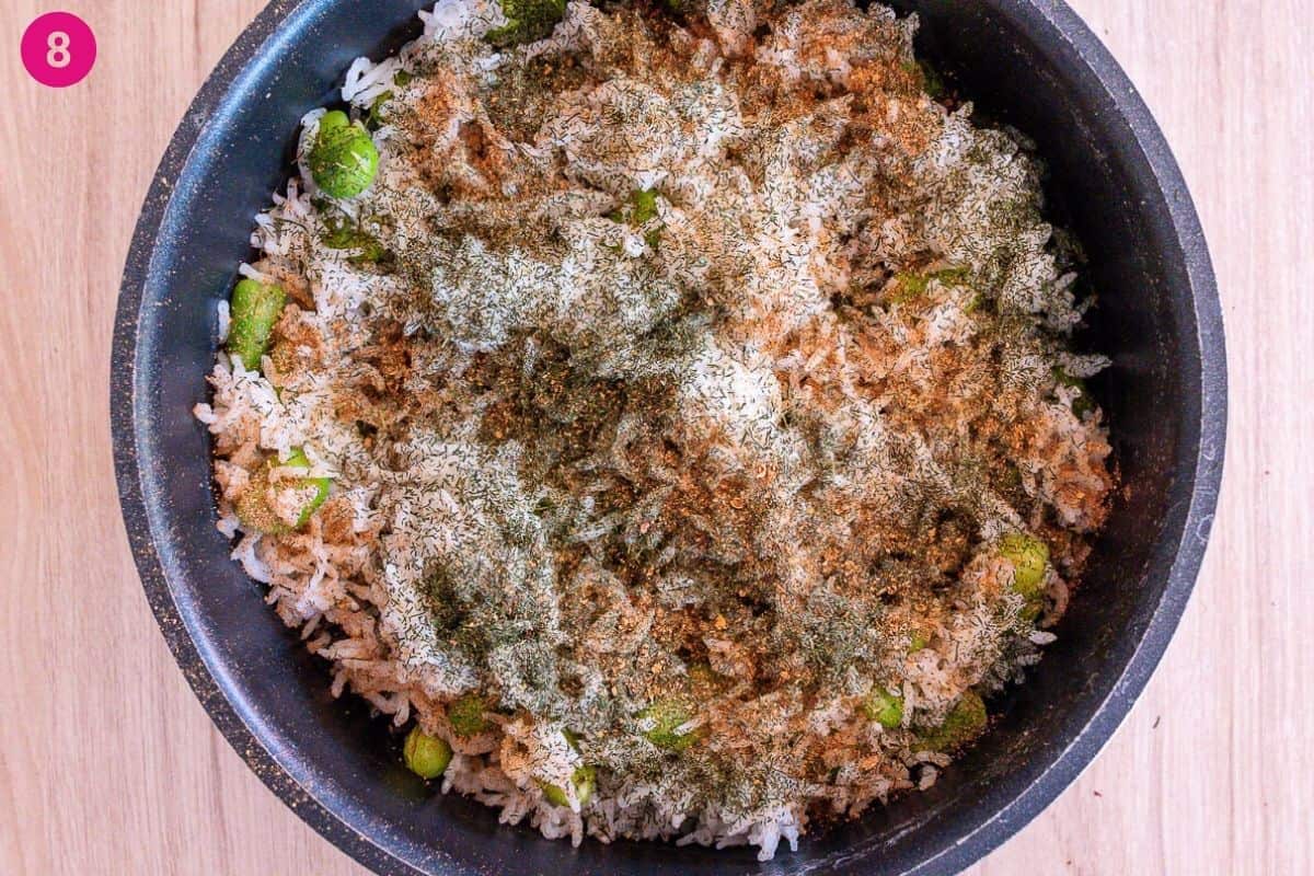 Continued layering of rice and herbs