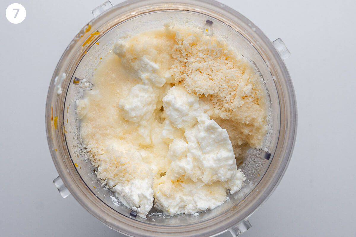 Veggies, ricotta and parmesan in a blender before being mixed