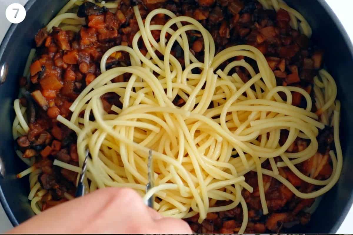Second layer of pasta added on top of sauce